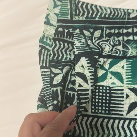 RipSkirt Hawaii Rip skirt Hawaii velcro wrap waist - XL (16-18) Length 2 - Picture 3 of 11